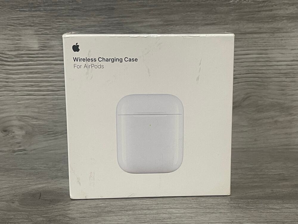 Apple AirPods Wireless Charging Case A1938 MR8U2AM/A OEM Factory Sealed New